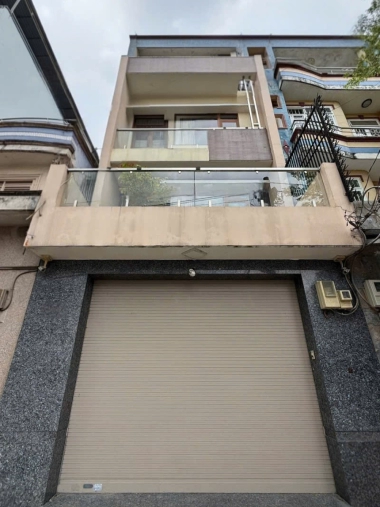 BÁN NHÀ MẶT TIỀN KDC TÊN LỬA – ĐƯỜNG 40A – 80M² – VỪA Ở VỪA LÀM CÔNG TY CỰC ĐẸP