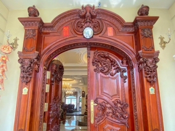 Bán Nhà Biệt Thự CMT8 Tân Bình, 260m2, 5 Lầu Đẳng Cấp, Nội Thất Cao Cấp