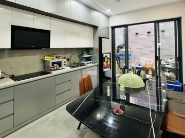 Bán Nhà Đẹp Mặt Tiền Kinh Doanh Tôn Thất Hiệp Quận 11, 88m2, 5 Lầu, 8 Phòng Ngủ 