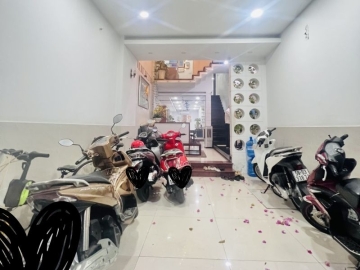 Bán Nhà Đẹp Mặt Tiền Nguyễn Trường Tộ Tân Phú, 4 Tầng, Hoàn Công Đủ, Không Quy Hoạch