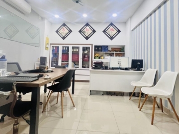 Bán Nhà Đẹp Mặt Tiền Nguyễn Trường Tộ Tân Phú, 4 Tầng, Hoàn Công Đủ, Không Quy Hoạch