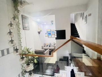 Bán Nhà Đẹp Mặt Tiền Nguyễn Trường Tộ Tân Phú, 4 Tầng, Hoàn Công Đủ, Không Quy Hoạch