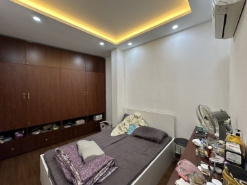 Bán Nhà Đẹp Phạm Ngọc Thạch Quận 3, 5 Tầng, 5 P.Ngủ, Sổ Vuông, Khu Phân Lô