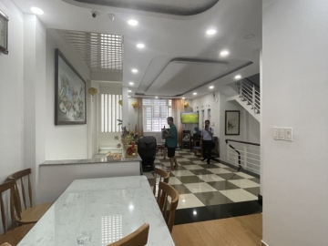 Bán Nhà Hẻm Xe Hơi Phường 13 Tân Bình, 104m2, 5 Tầng, Ngang Lớn  Bán Nhà Hẻm Xe Hơi Phường 13 Tân Bình, 104m2, 5 Tầng, Ngang Lớn