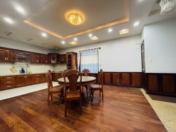 Bán Nhà Mặt Tiền Đường Số 2B Bình Tân, 270m2, Biệt Thự 4 Tầng View Sông, Pháp Lý Sạch