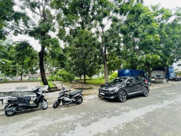 Bán Nhà Mặt Tiền Đường Số 2B Bình Tân, 270m2, Biệt Thự 4 Tầng View Sông, Pháp Lý Sạch