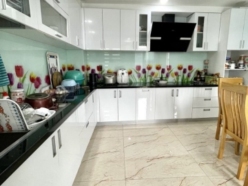  Bán Nhà Mặt Tiền Kinh Doanh Cộng Hoà Tân Phú, 92m2, 5 Tầng Thang Máy, 6 P.Ngủ