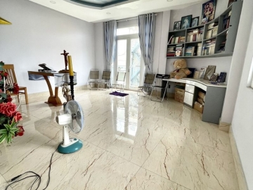  Bán Nhà Mặt Tiền Kinh Doanh Cộng Hoà Tân Phú, 92m2, 5 Tầng Thang Máy, 6 P.Ngủ