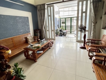 Bán Nhà Mặt Tiền Nguyễn Minh Châu Tân Phú, 78m2, 6 Tầng BTCT, 7 P.Ngủ Chỉ 8 Tỷ TL