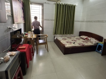 Bán Nhà Mặt Tiền Ni Sư Huỳnh Liên Tân Bình, 5 Tầng, Mới Đẹp, Sổ A4 Chỉ 11 Tỷ