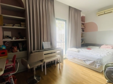 Bán Nhà Mặt Tiền Võ Thị Sáu Quận 3, 378m2, 4 Lầu, 5 P.Ngủ, Nội Thất Xịn 