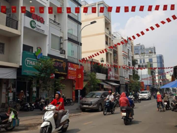 Cần Bán Gấp Khách Sạn Mặt Phố Đường Cô Giang Quận 1, Vị Trí Trung Tâm, Kinh Doanh Sầm Uất