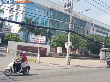 Cần Bán Gấp Nhà Hẻm Ô tô Đường Âu Cơ Tân Bình, Đang Cho Thuê 90 Triệu 1 Tháng