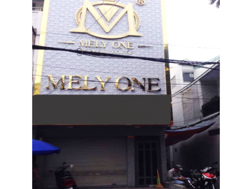 Bán Gấp Nhà Mặt Phố Đường Hòa Hảo Quận 10, Vị Trí Trung Tâm, Kinh Doanh Sầm Uất