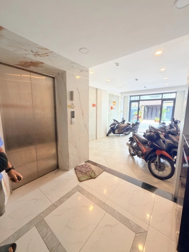 CHDV Mặt Tiền Lê Quốc Trinh Tân Phú, 6 Tầng, Sẵn Dòng Tiền