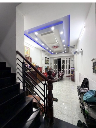 Mặt Tiền Khu Tên Lửa Đường 6E, 72m²,4 Tầng, 6PN 