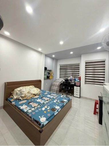 Nhà 4 Tầng 86m² Bình Trị Đông A, 4PN 6WC, Xe Hơi Tránh, 9.2 Tỷ
