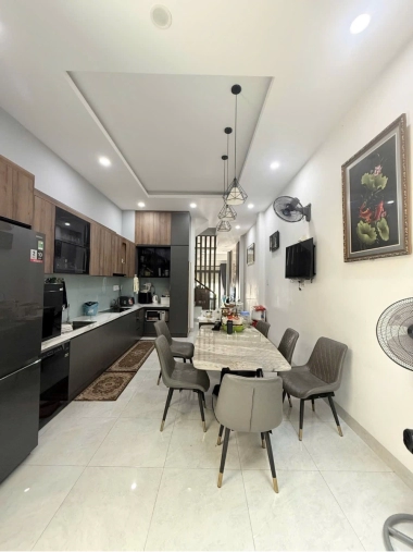 Nhà 4 Tầng 86m² Bình Trị Đông A, 4PN 6WC, Xe Hơi Tránh, 9.2 Tỷ