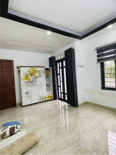 Nhà Đẹp Mặt Tiền Đường Sô 5 Khu Đất Việt Garden 80m², 3 Tầng 