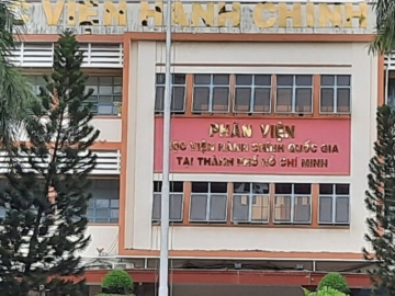 Nhà Hẻm Xe Hơi Đường Ba Tháng Hai, Gần Vạn Hạnh Mall, Giá Rẻ
