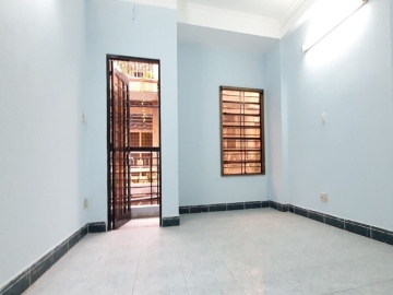 Nhà Hẻm Xe Hơi Đường Nguyễn Thị Nhỏ, Tân Bình, Giá Rẻ Vì Dịch Covid 19