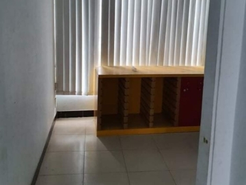 Nhà Mặt Tiền Đường Hồng Lạc, Tân Bình, Giá rẻ, Vì Ảnh Hưởng Dịch Covid