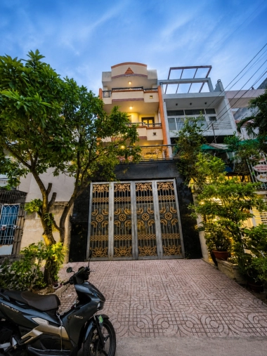 Nhà Mặt Tiền KDC Tên Lửa, Đường Số 3, 100m², 4 Tầng, Vừa Ở, Vừa Làm Công Ty