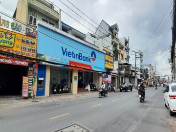 Nhà Mặt Tiền Lạc Long Quân, Tân Bình, Giá rẻ, Gần Ngân Hàng Sacombank
