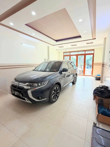BÁN NHÀ MẶT TIỀN KDC TÊN LỬA – ĐƯỜNG 40A – 80M² – VỪA Ở VỪA LÀM CÔNG TY CỰC ĐẸP