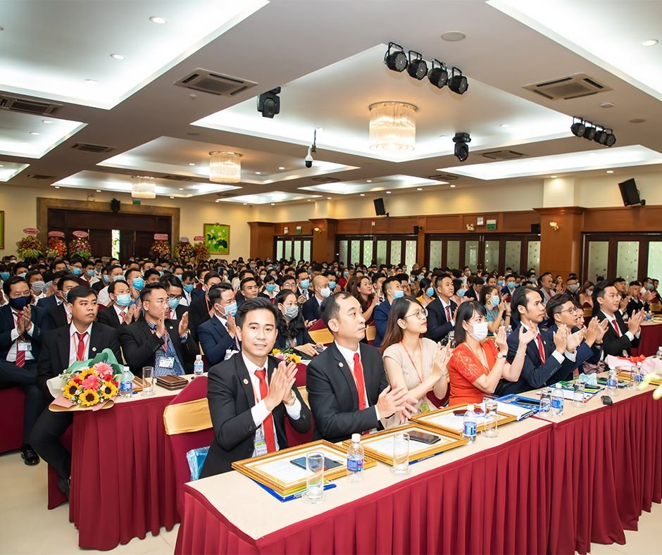 Tuyển Dụng Nhân Viên Kinh Doanh Nhà Đất, Quận 11, lương cao, đi làm ngay